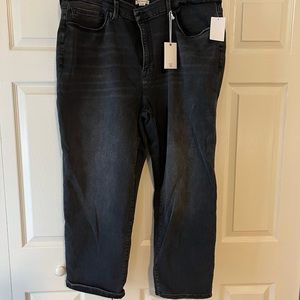 Good American straight leg jeans